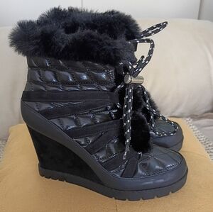 Jessica Simpson Black Quilted Wedge Boots